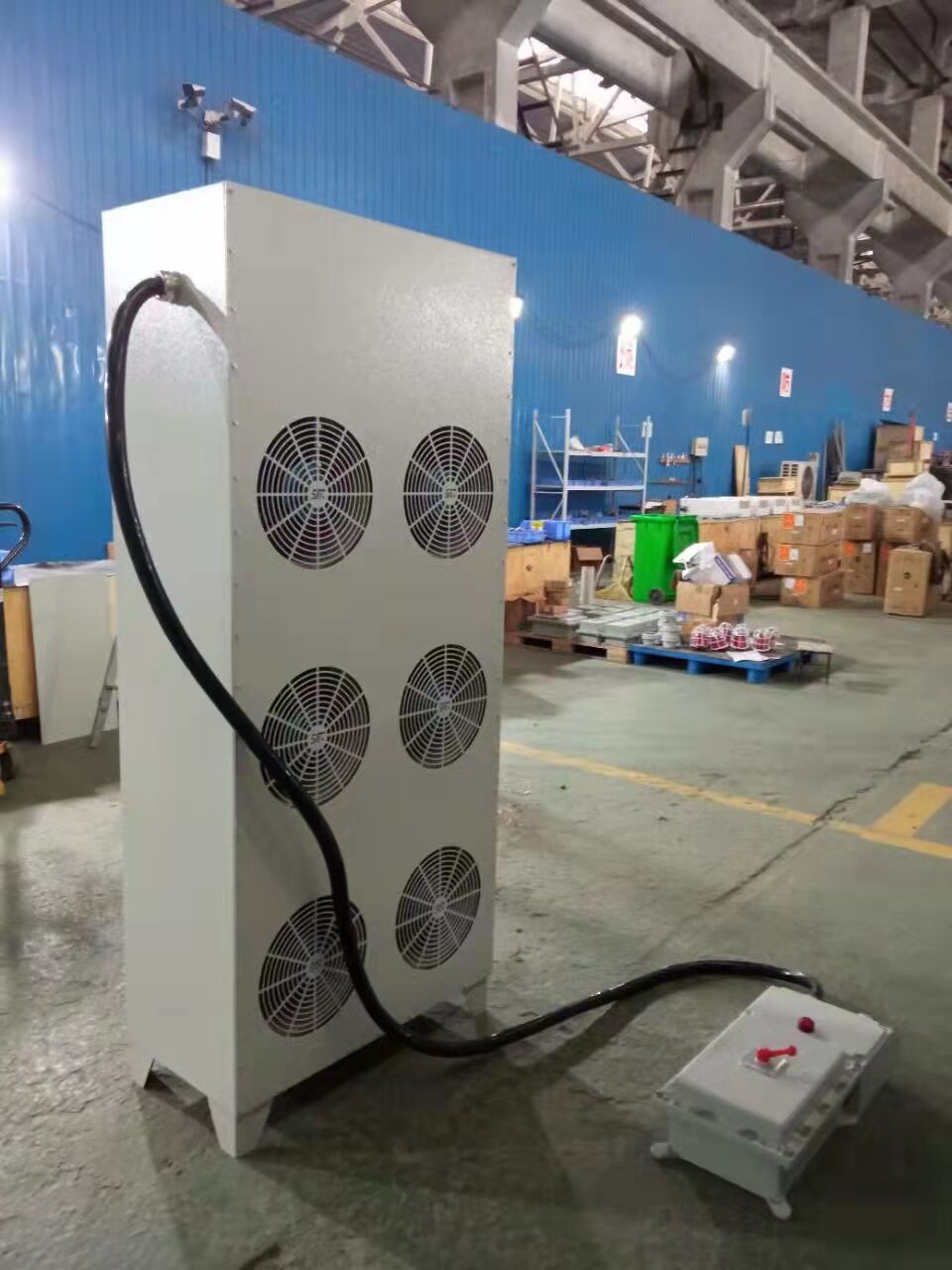 ������ʽ����ů�L�C�ľS�o�l����Σ�